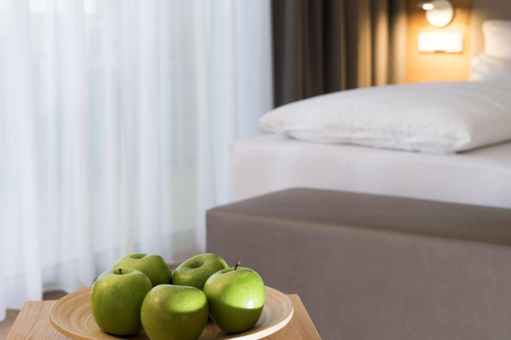 Wonnemar Resort-Hotel วิสมาร์ ภายนอก รูปภาพ